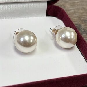 Vintage Clarion-Pell Princess Grace of Monaco Pearl Earrings